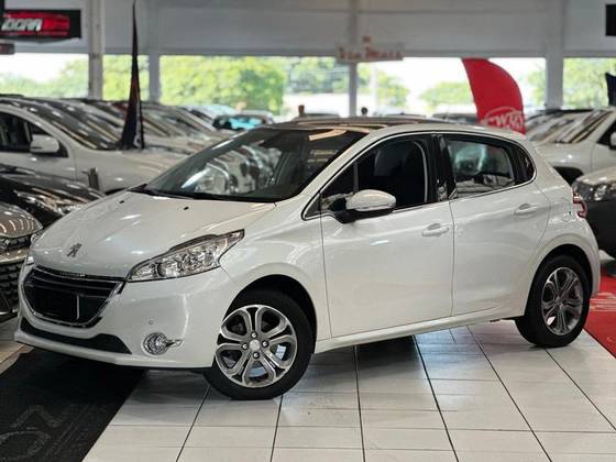 PEUGEOT 208 1.6 GRIFFE 16V FLEX 4P AUTOMÁTICO PEUGEOT 208 1.6 GRIFFE 16V FLEX 4P AUTOMÁTICO